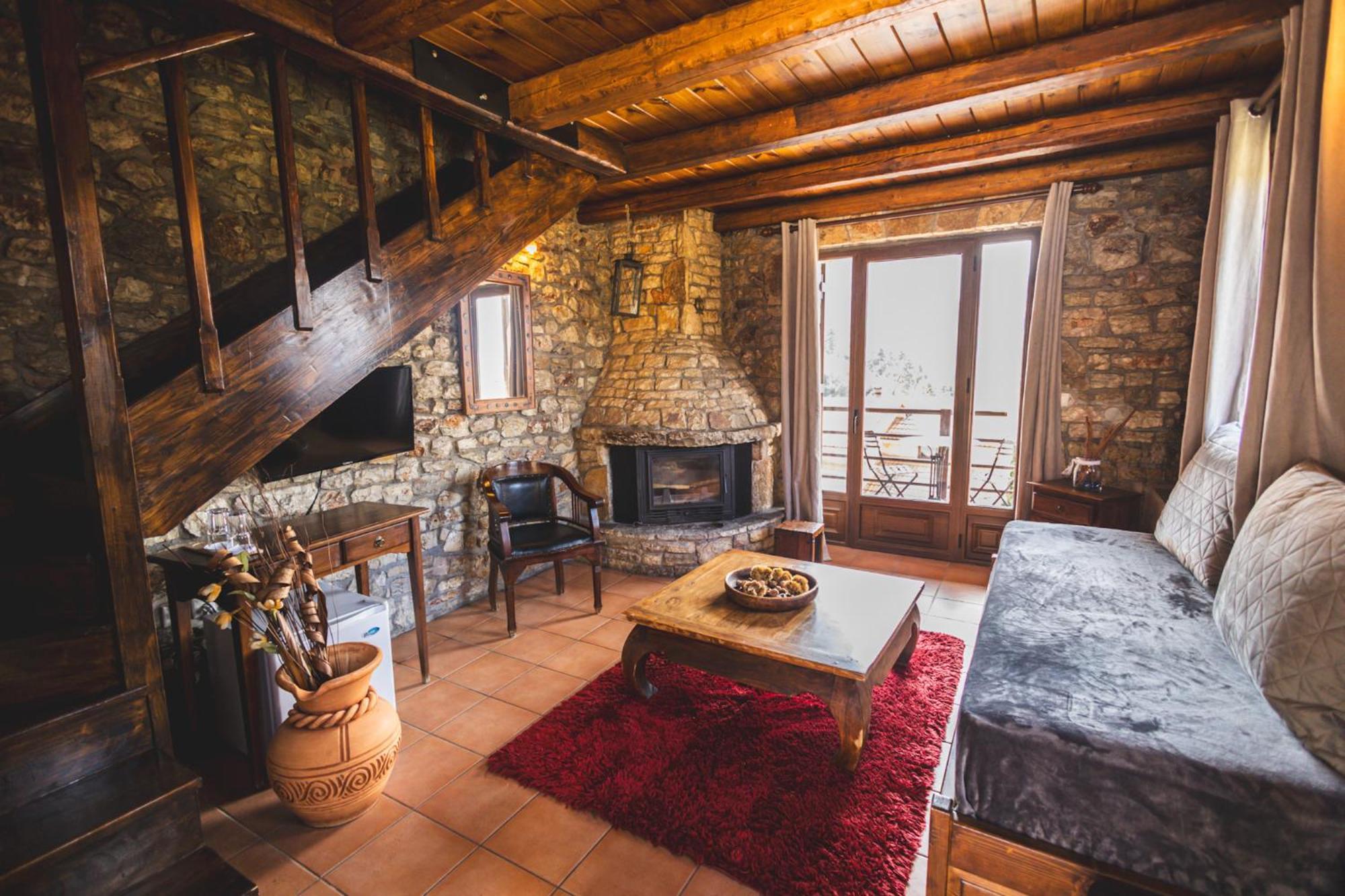 Georgio's V Chalet Kalavrita Exteriör bild
